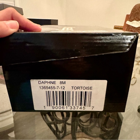 Tortoise Shell Block Heels - Picture 3 of 6